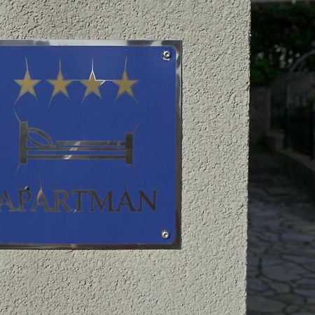 Apartments Bestak Krk Town Exterior foto